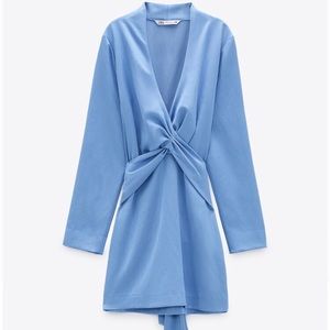 Mini dress with knot